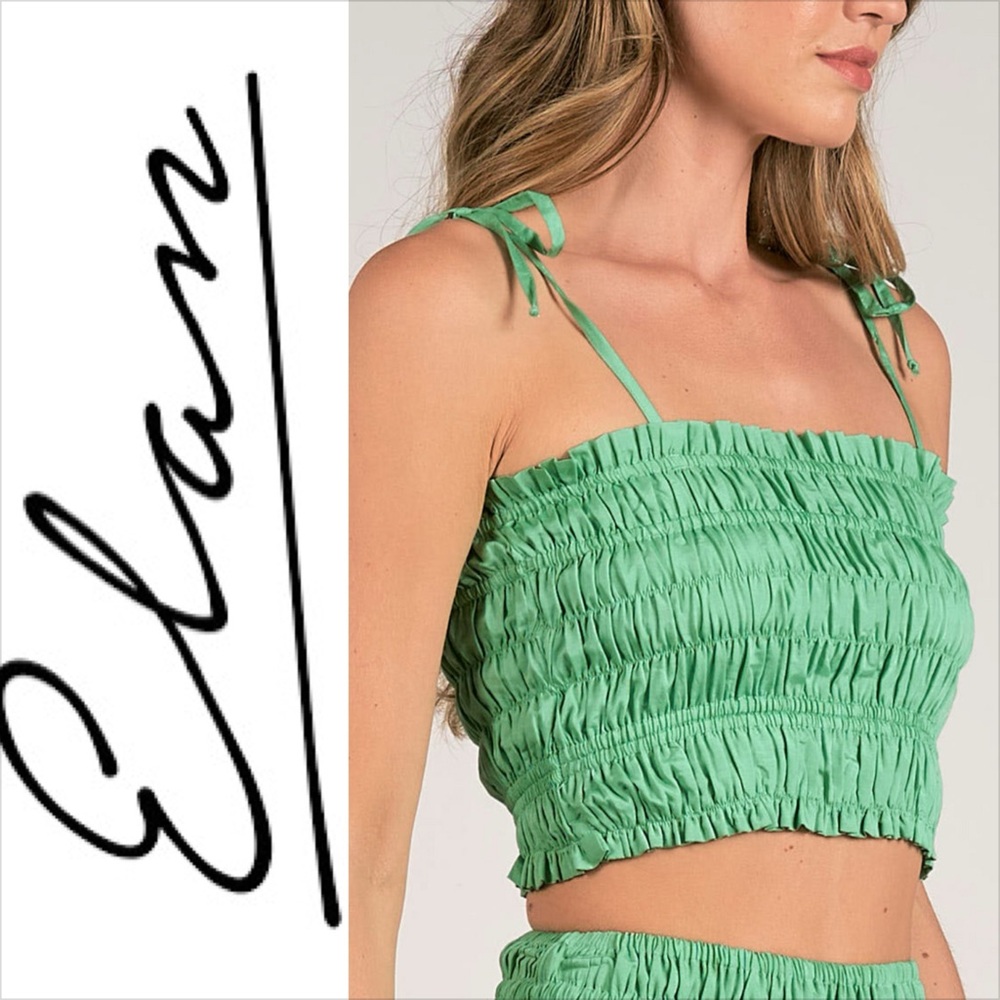 Elan Smocked Crop Top . Size S